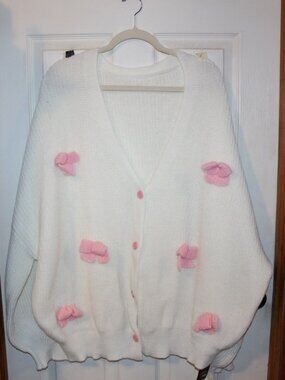 NWT Shein Curve sweater with pin bows women's size 28 Super cute!!